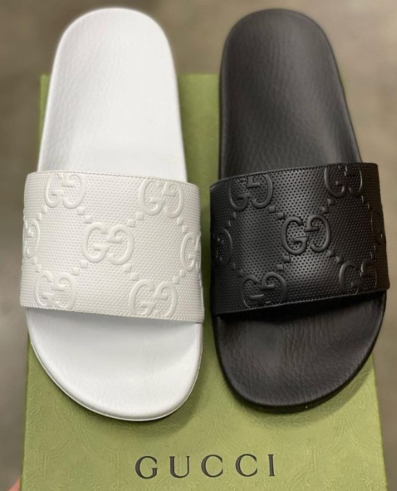Buy Authentic Gucci Slides Pallets Mixed - image 1