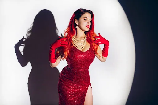 The Future of Glamour Modeling: Trends Every Model Should Know - image 1