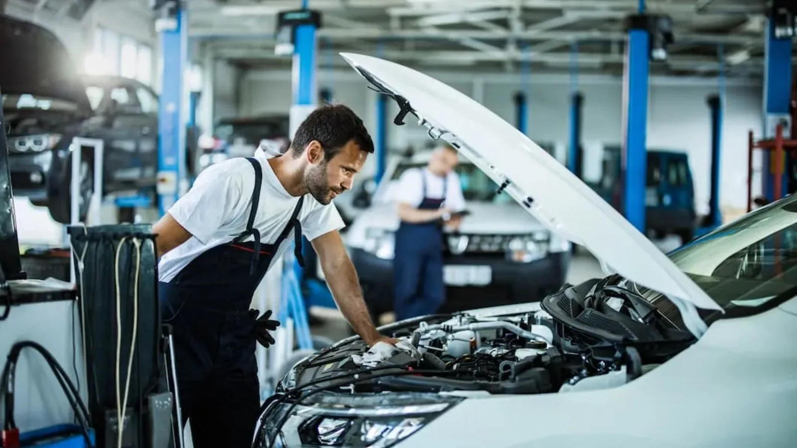Dependable Accident Restoration with Collision Repair In San Diego - image 1