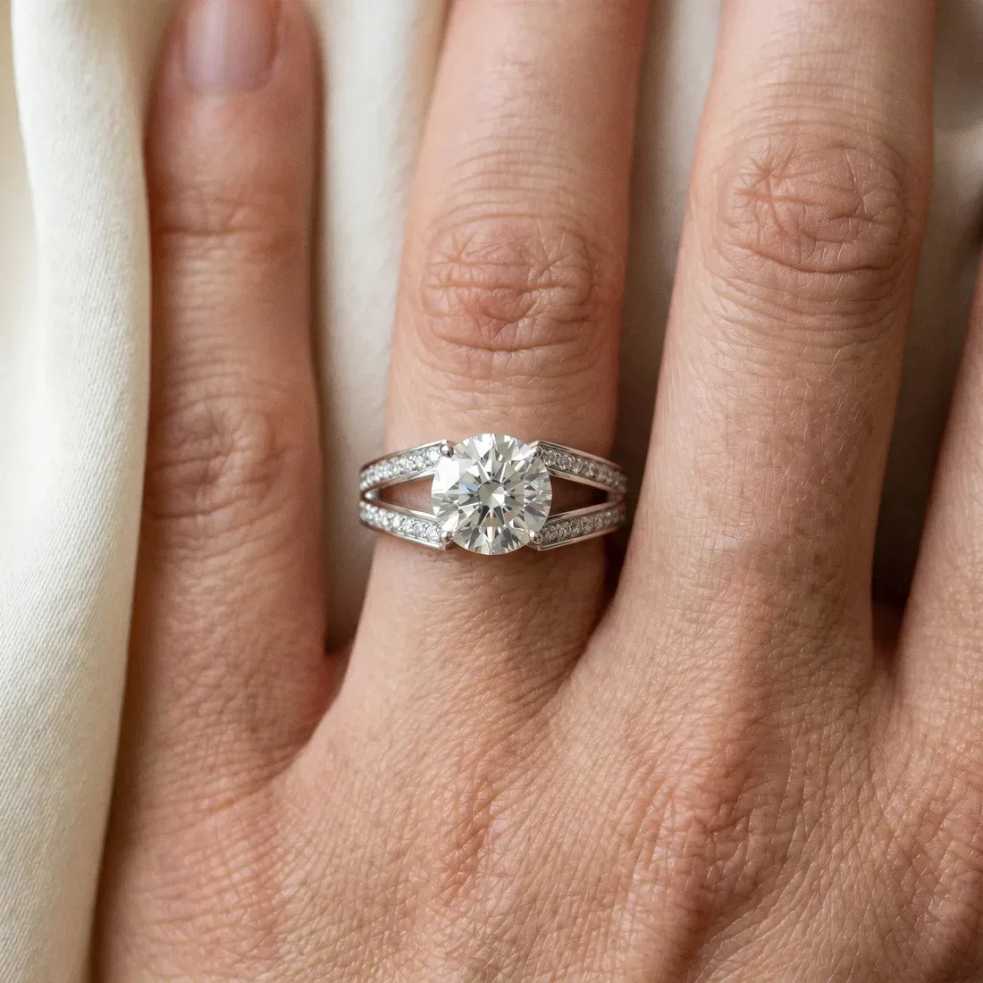 Shop Elegant Round Diamond Ring – White Gold Pavé Sparkle - image 1