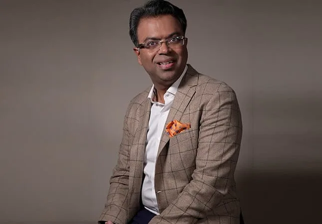 Plastic Surgeon in South Delhi -Dr Rajat Gupta - image 1