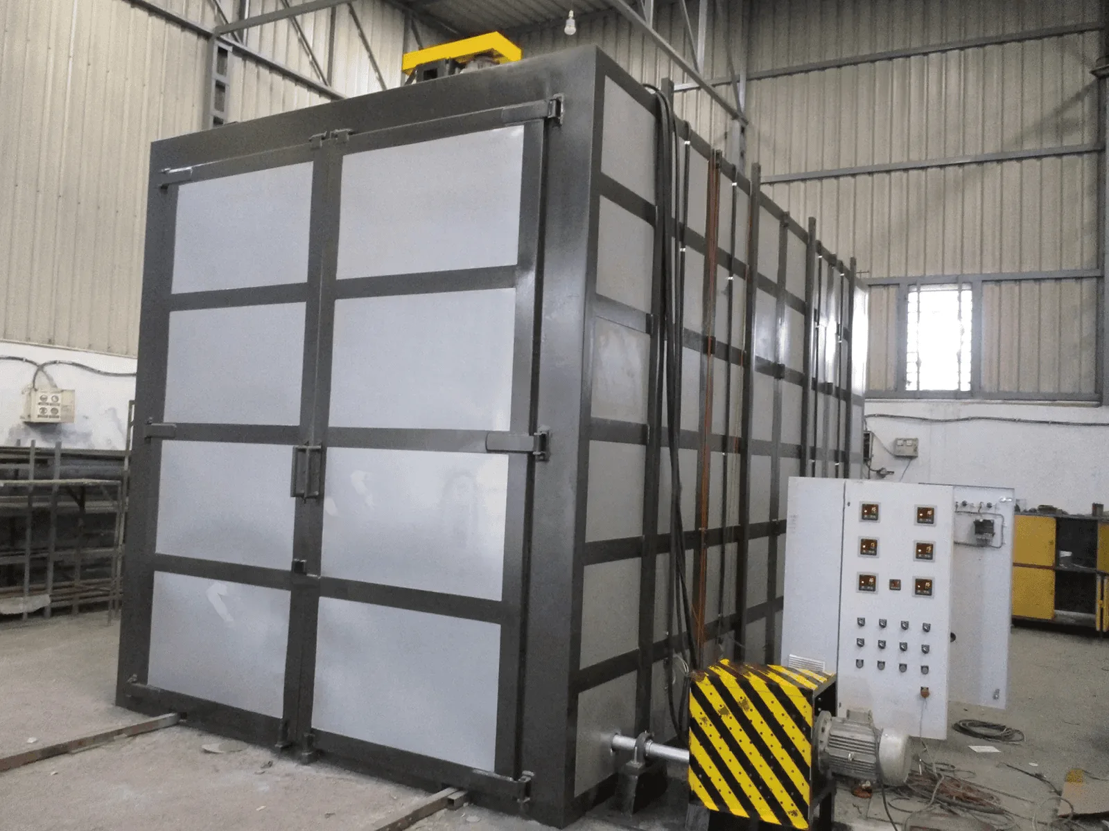 Varnish Drying Oven - image 1
