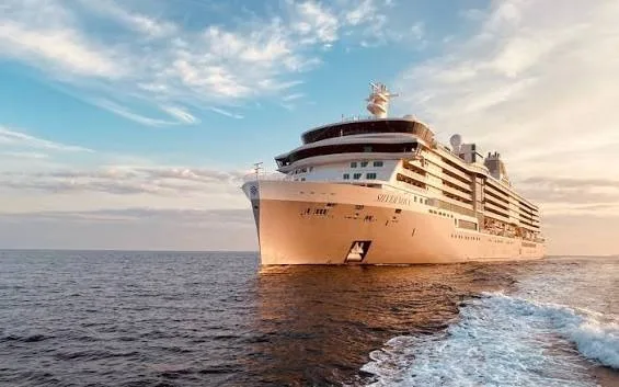 What Is the Saga Cruises Dress Code? - image 1