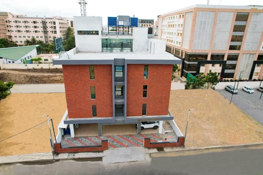 Hotel near Broadway Mall Coimbatore | Long Stay Hotel Coimbatore - image 1