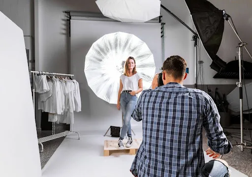 5 Essential Tips for Building a Standout Modeling Portfolio - image 1