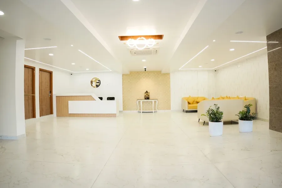 Hotel Rooms in Coimbatore | Hotel Near KMCH Hospital - image 1