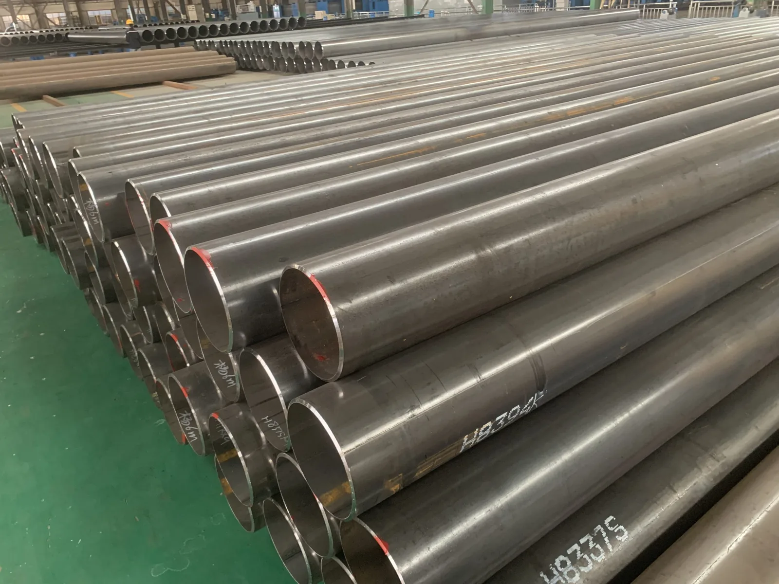 Quality Carbon Steel Pipes for Reliable Industrial Piping Solutions - image 1
